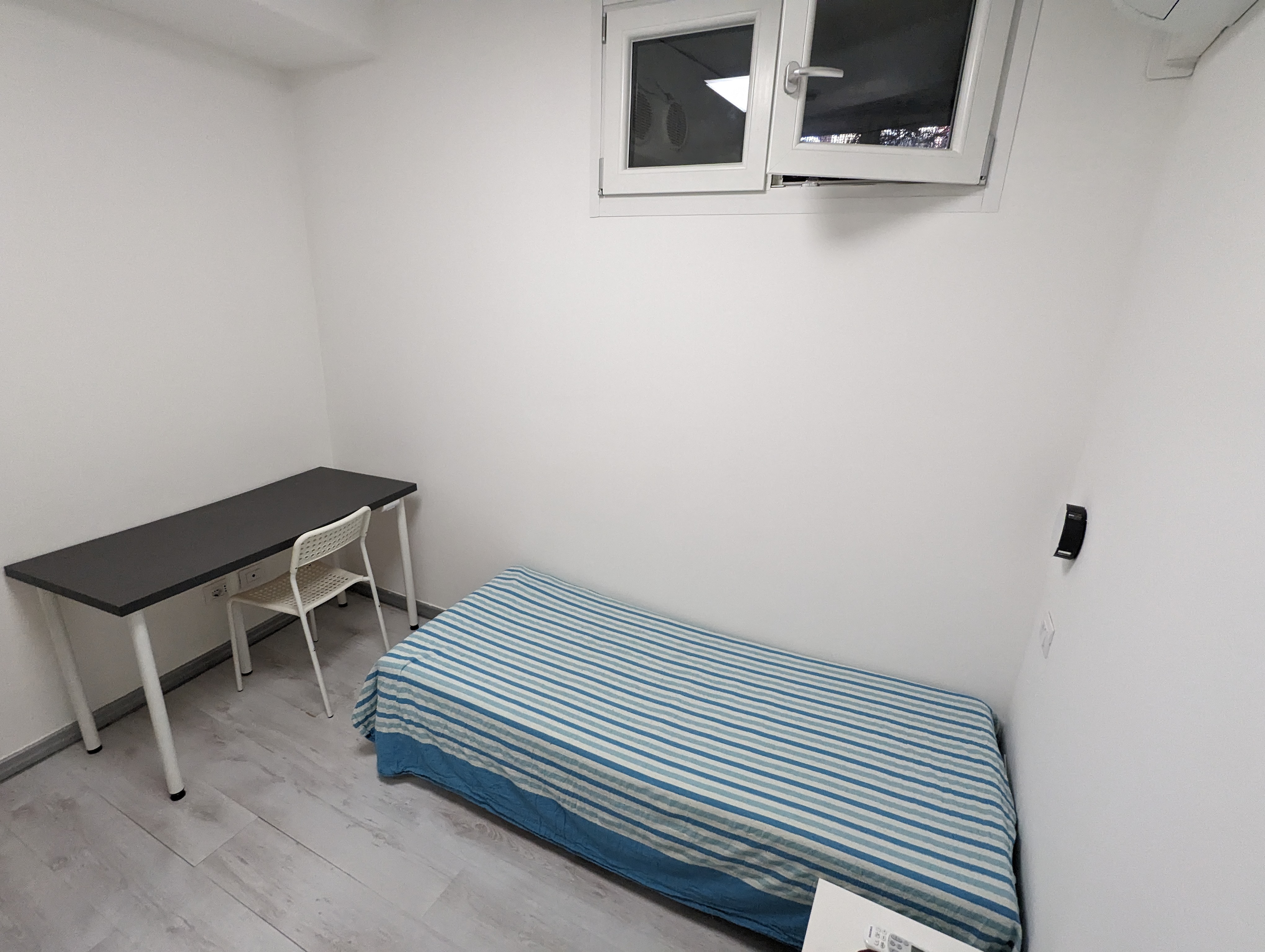 CLAUDIA1 - ROOM 1