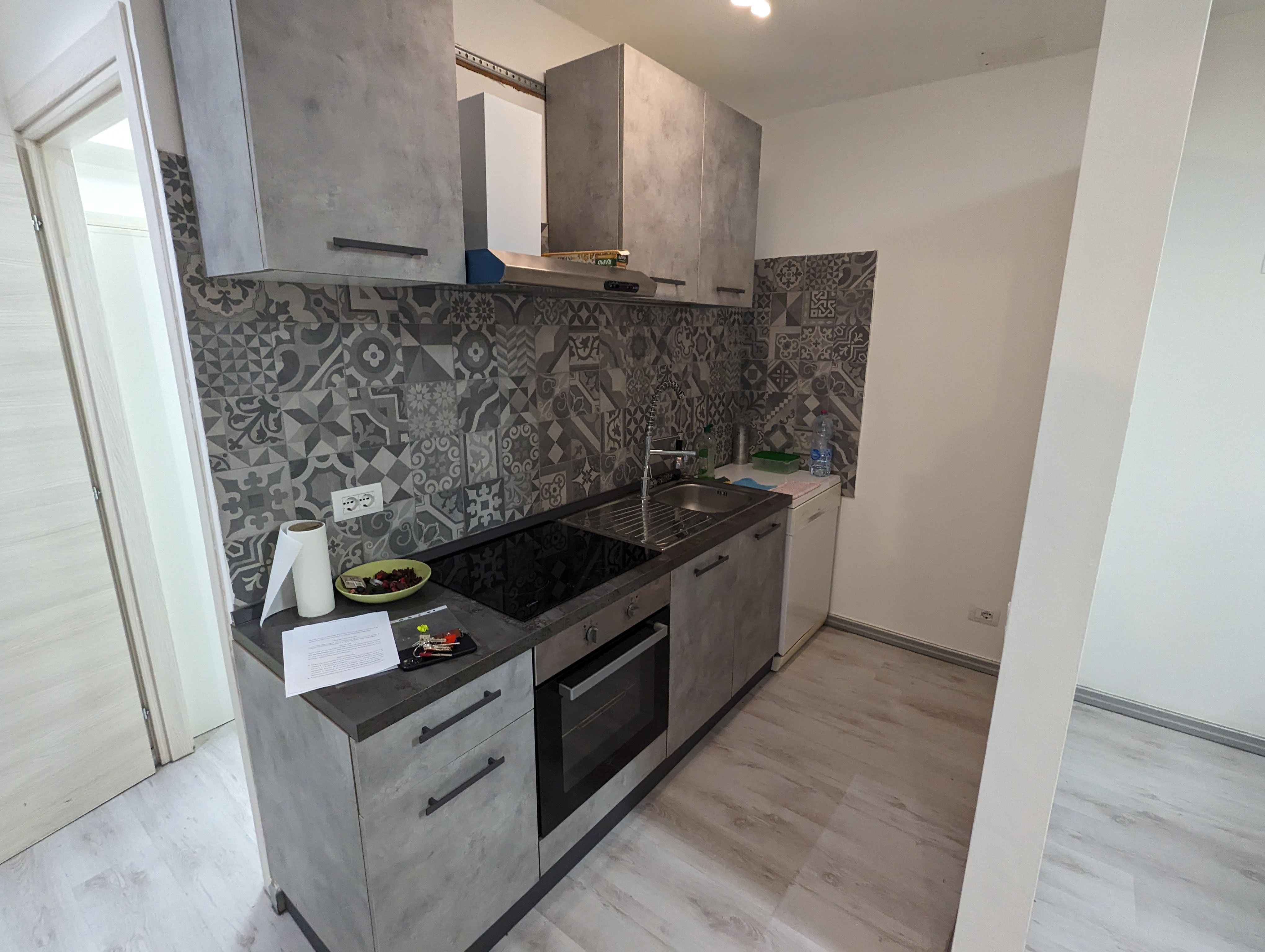 CLAUDIA1 - ROOM 1