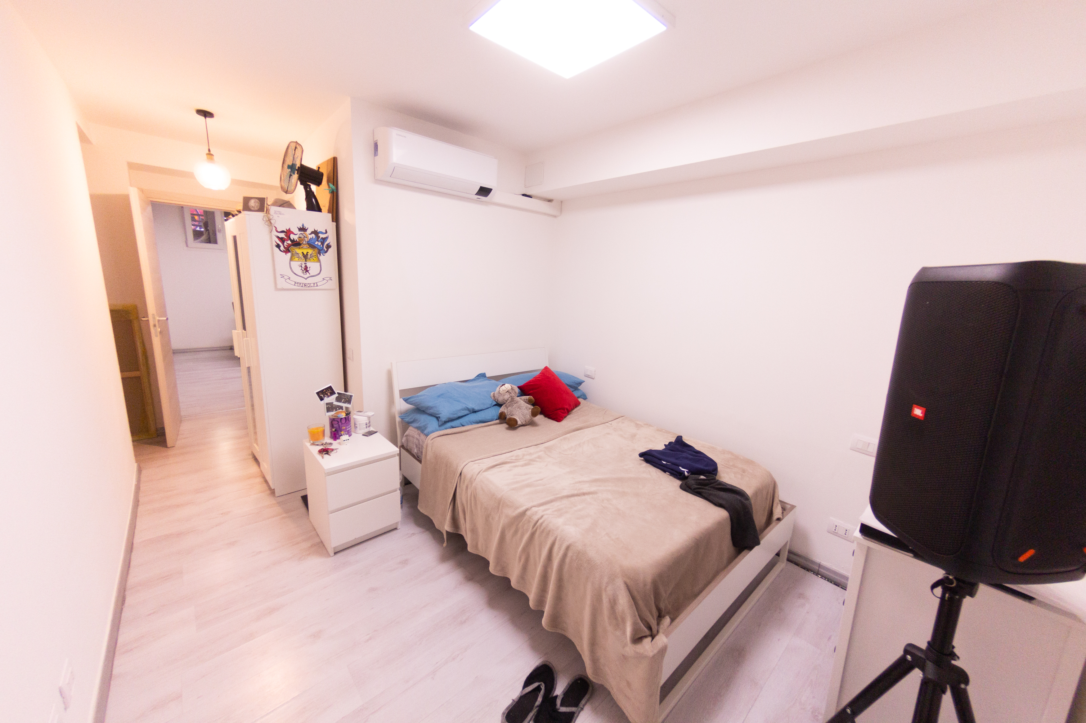 CLAUDIA1 - ROOM 3