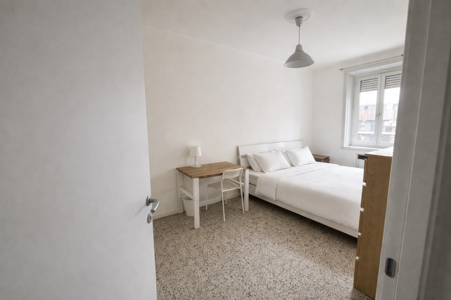 DECRISTOFORIS12 - ROOM 1