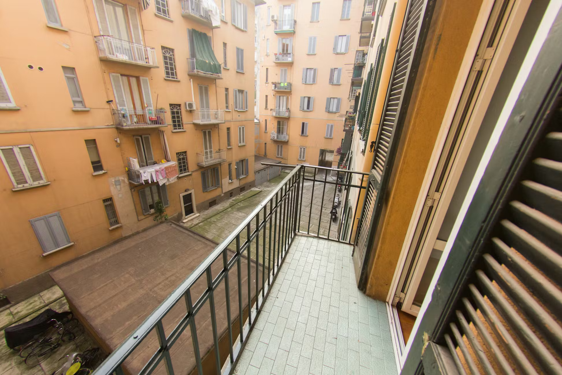 LEONCAVALLO10 - ROOM 3