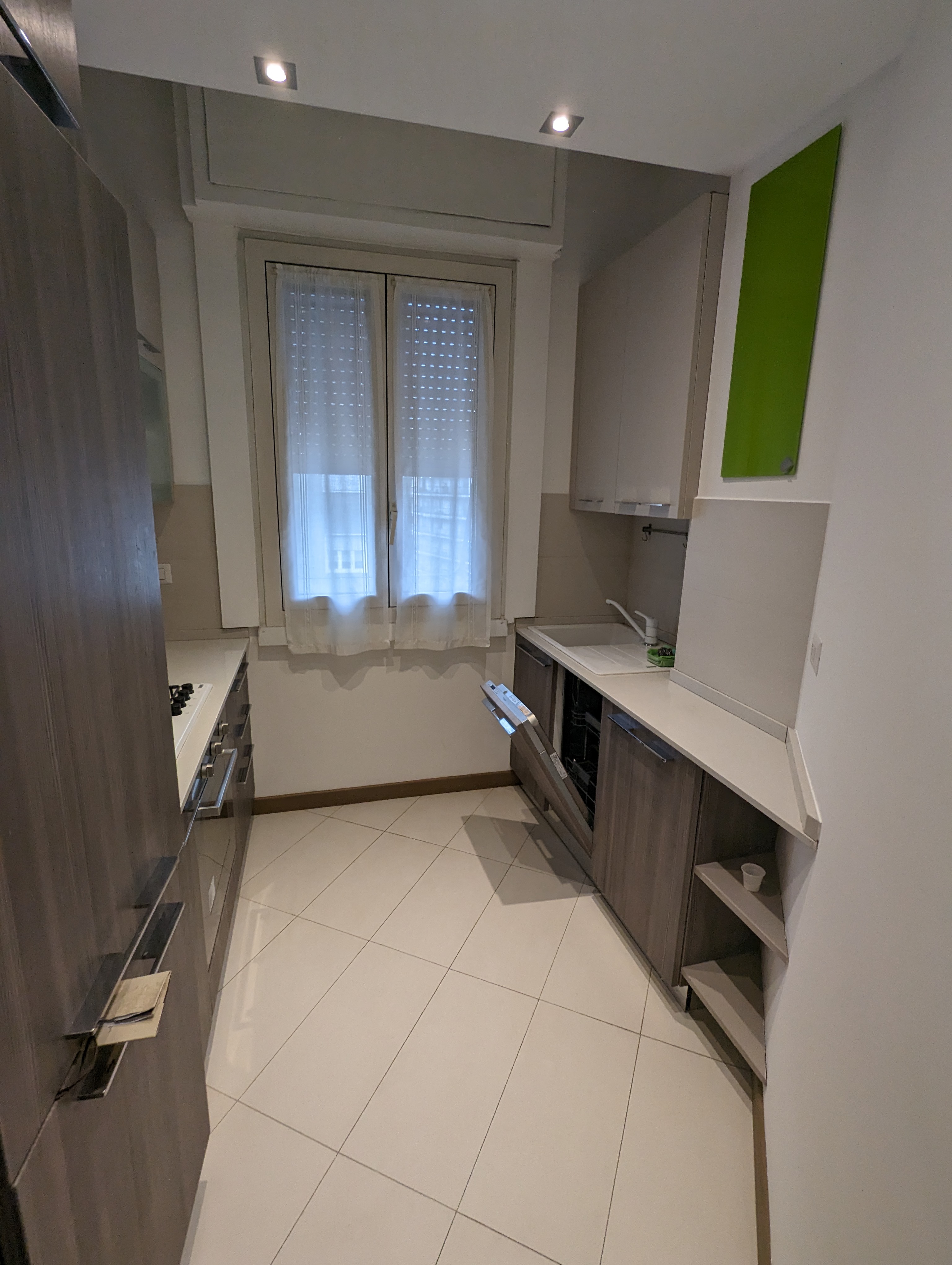 BELGIRATE13 - ROOM 1