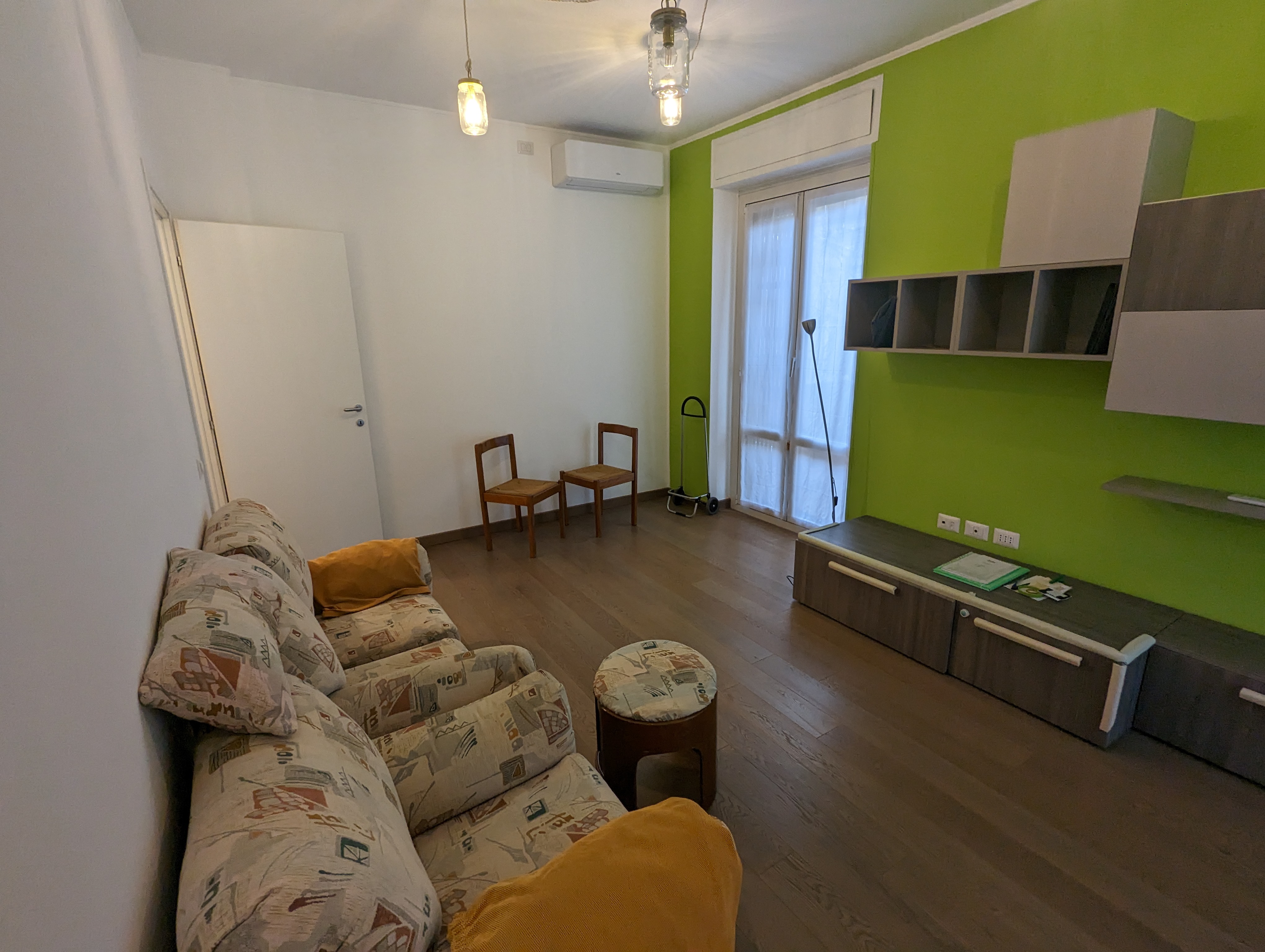 BELGIRATE13 - ROOM 1