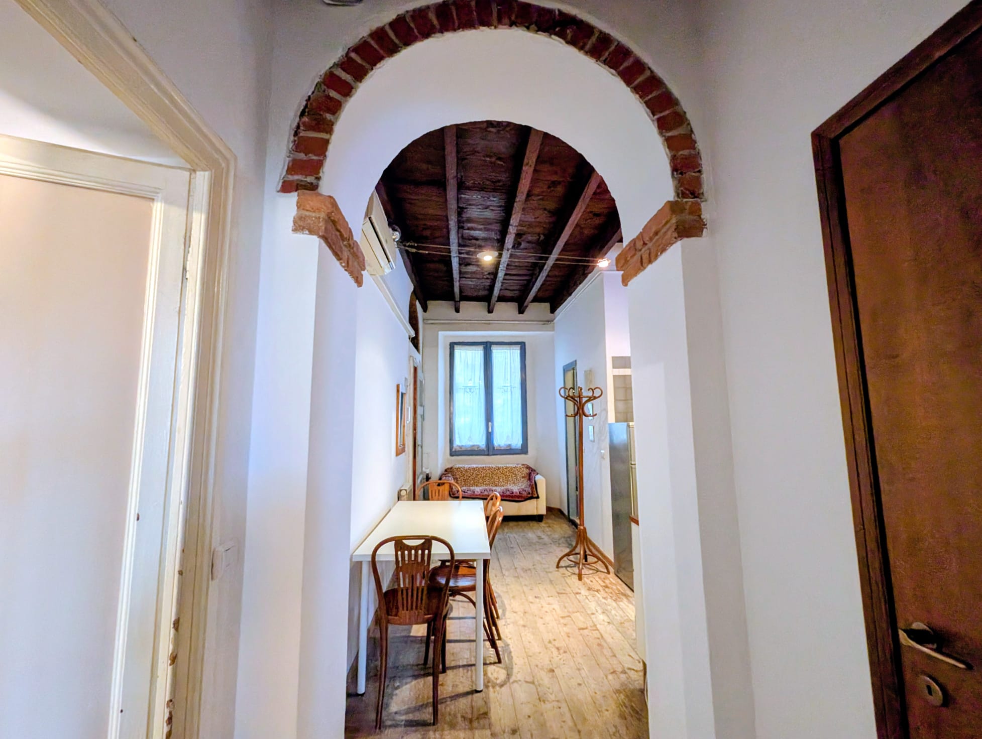 BLIGNY60 - ROOM 1